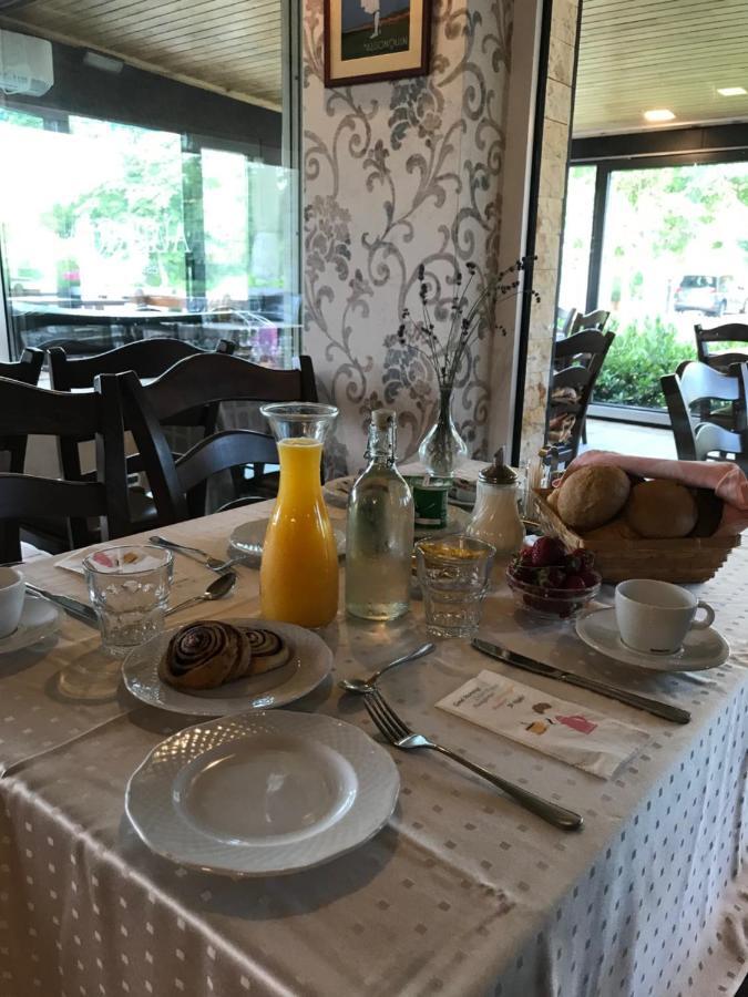 Aurora Panzio Bed & Breakfast Buk Luaran gambar