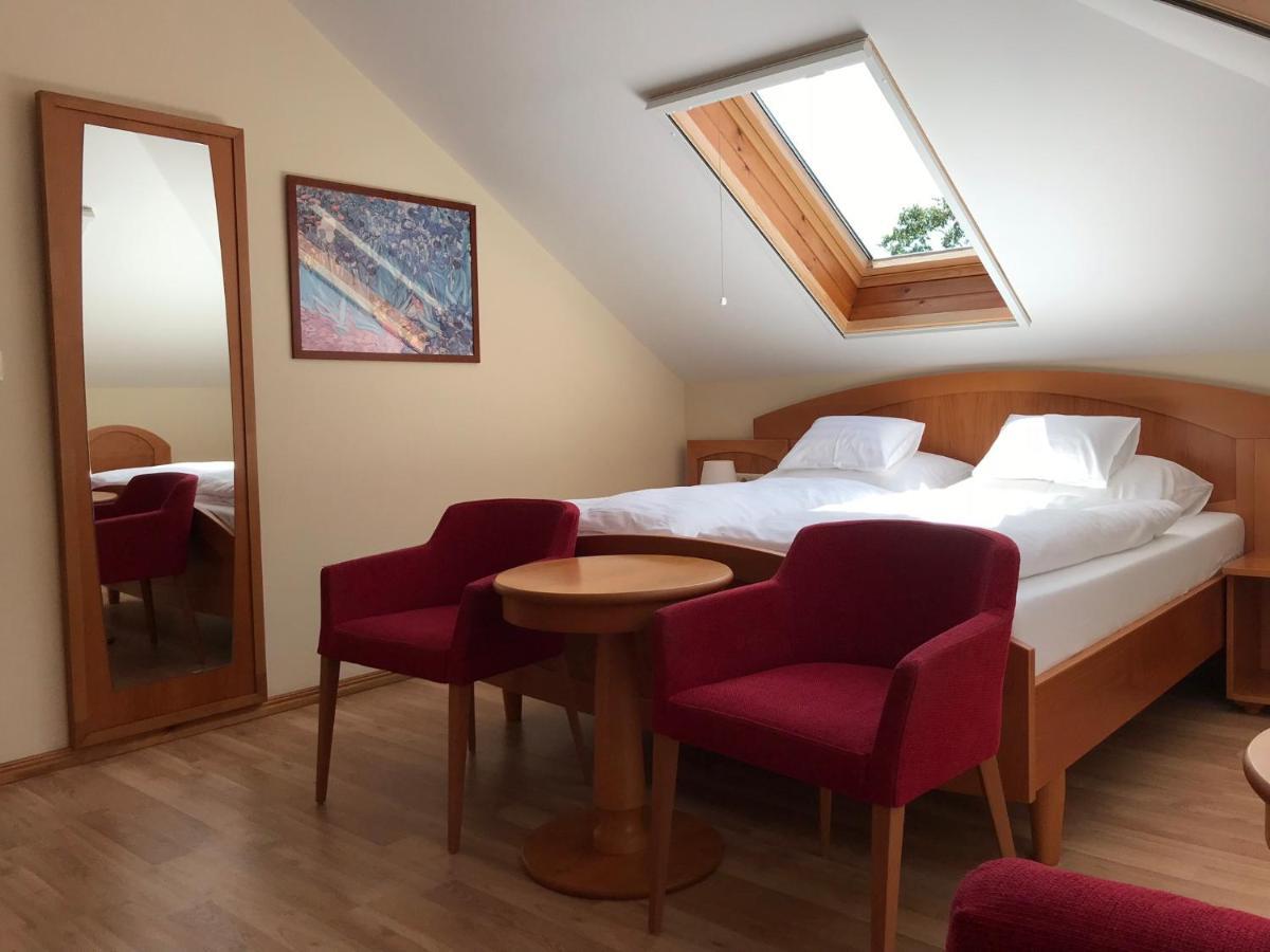Aurora Panzio Bed & Breakfast Buk Luaran gambar
